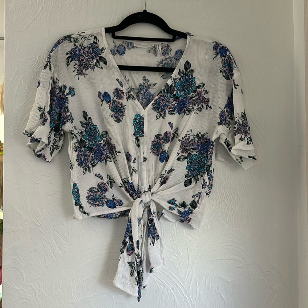 Floral crop top